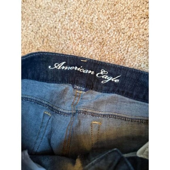 American Eagle Dark Wash Straight Leg Jeans  Denim Size 8 Artist Cropped Stretch - Picture 4 of 4